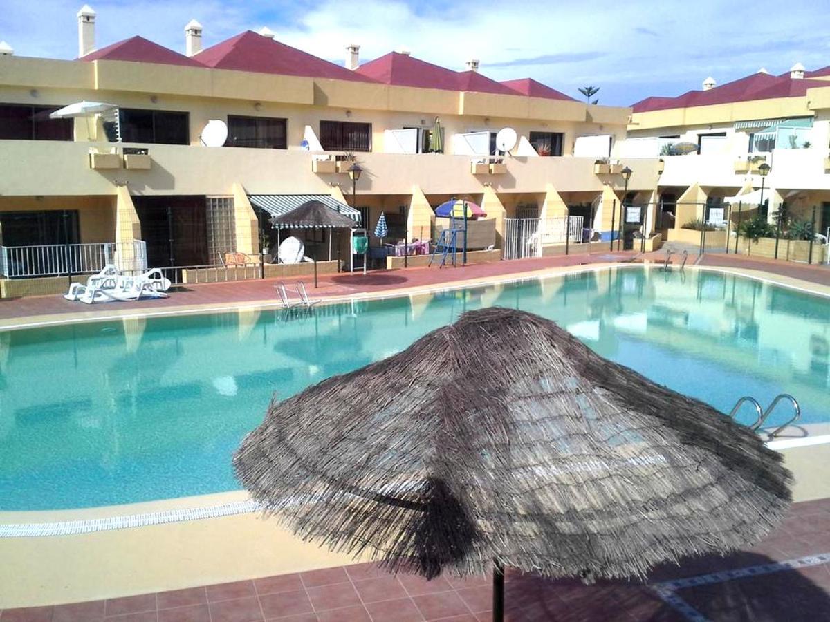 Comfortable Apartment Next To The Pools Costa Adeje  Exterior photo